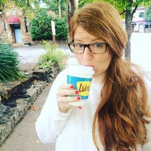 Meet your Posher, Kelli